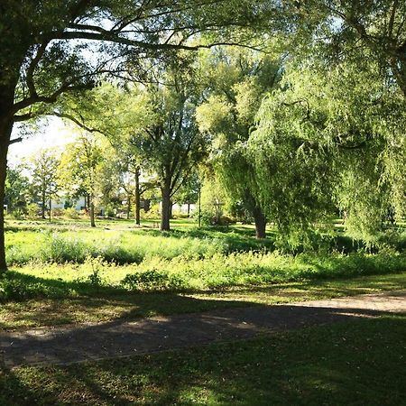 Teugel Resort Veghel Luaran gambar