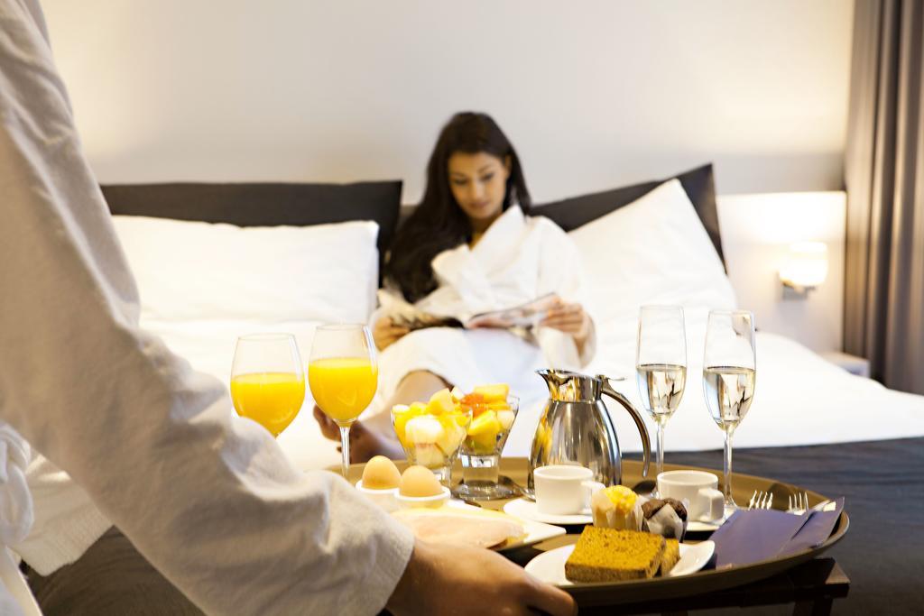 Teugel Resort Veghel Luaran gambar